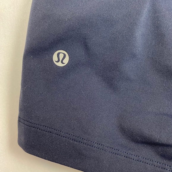 Lululemon Male Navy Shorts Zipper Pockets Medium - Picture 4 of 5